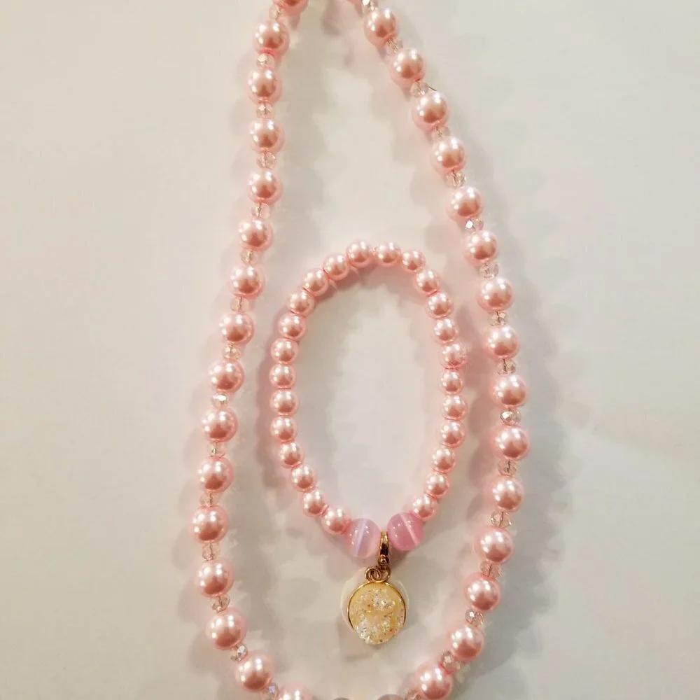 Hand Crafted Necklace & Bracelet Pink Pearl Crystals Cats Eye with Pendant